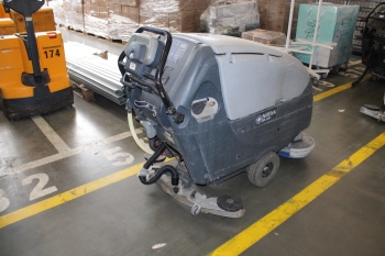 Nilfisk BA651 takarítógép