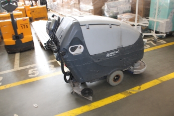 Nilfisk BA651 takarítógép