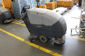 Nilfisk BA651 takarítógép