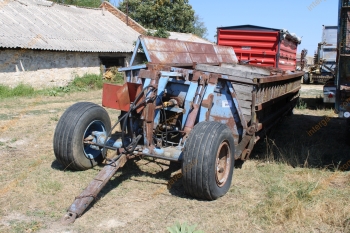 Szervestrágyaszóró - TG-10