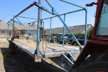 Bálaszállító pótkocsi - BSZP