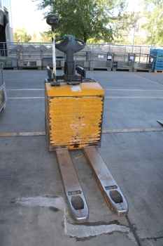 Logisztikai eszközök és légsterilizáló készülékek aukciója