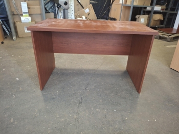 Íróasztal (cseresznye)