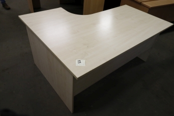 Íróasztal (L-alakú)