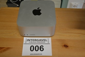 Apple Mac Studio M1 Max