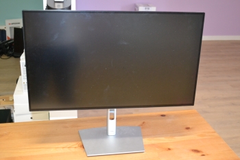 Monitor 27