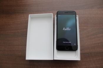 Iphone SE(2022) 128 GB 