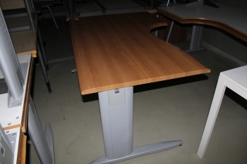 Íróasztal( L-alakú)