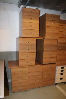 Konténer (cseresznye)